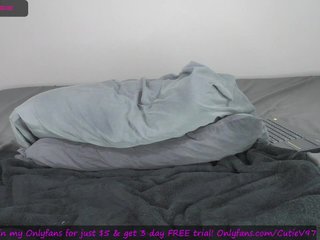 Live sex webcam photo for Cutie-V97 #240750901