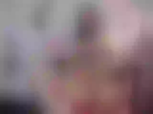 Live sex webcam photo for SexyAshley2x #254113928