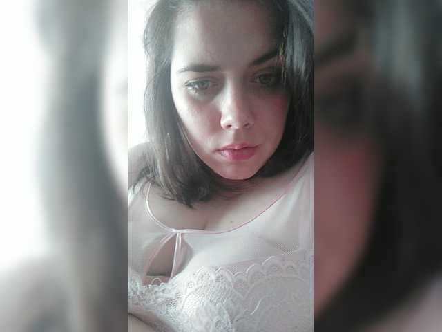 Live sex webcam photo for TaraRid #241306405