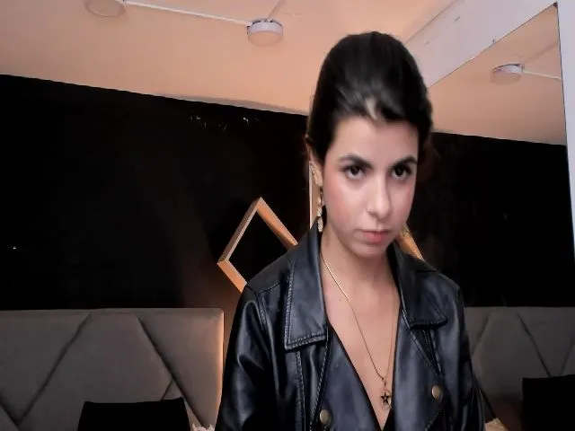 Live sex webcam photo for Manelyk_m #265101168