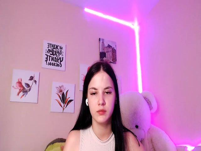 Live sex webcam photo for Ninna_Melisa #253298235