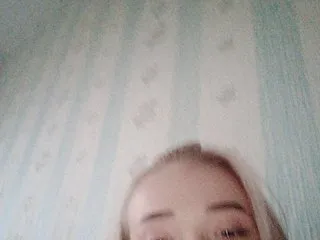 Live sex webcam photo for Ariel006 #240643477
