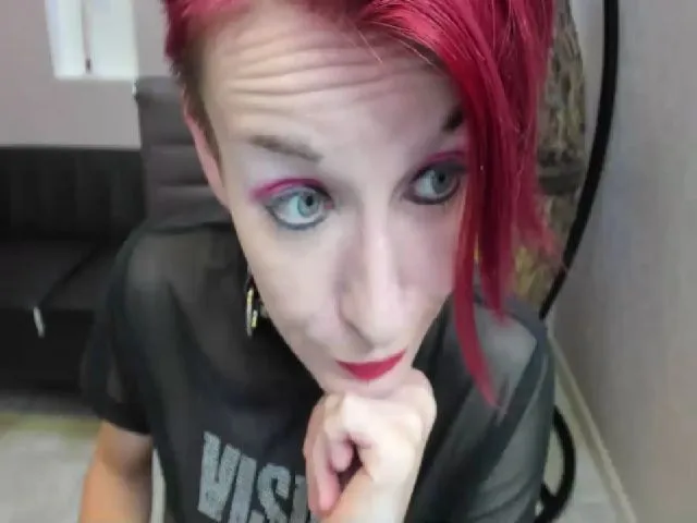 Live sex webcam photo for RubyBlaze #262599294