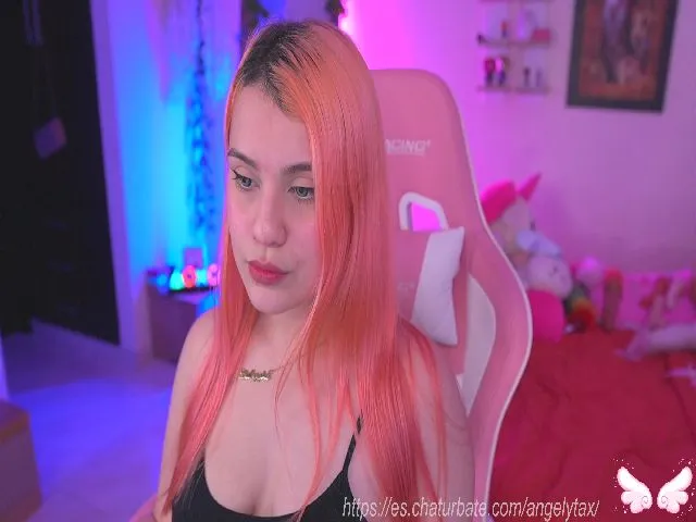 Live sex webcam photo for Angelytaxx #263356812