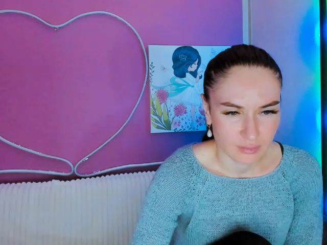 Live sex webcam photo for Lilly_Shine #260407151