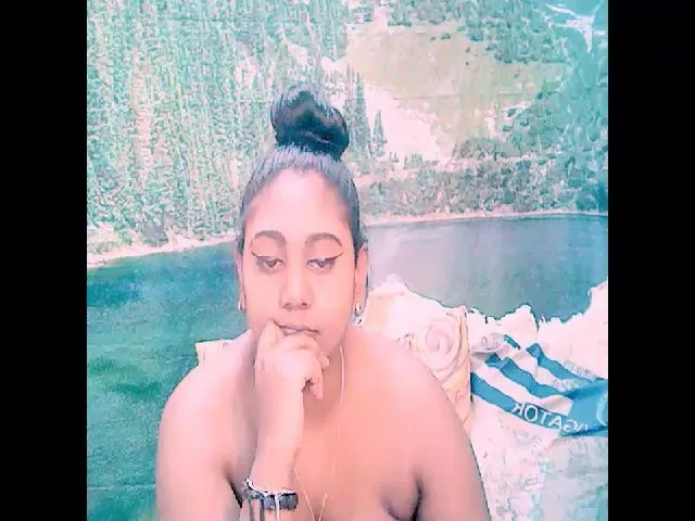 Live sex webcam photo for indianruby99 #258352251