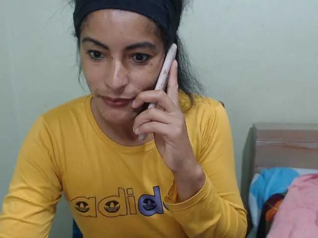 Live sex webcam photo for KattleyaGrey #257042725