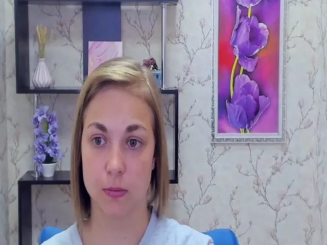 Live sex webcam photo for TataArdent #253425726