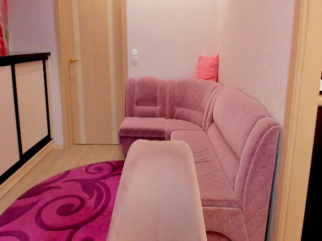Live sex webcam photo for Alexis_CaKe #261111934