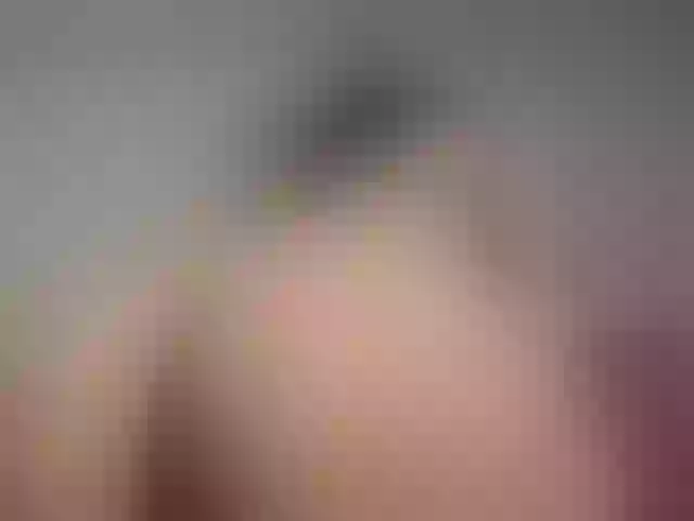 Live sex webcam photo for ReyleDoll #241392781
