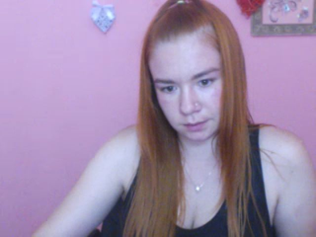 Live sex webcam photo for JiMiola #260695263