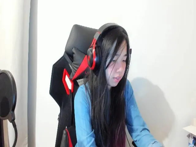 Live sex webcam photo for sweetycake #264248942