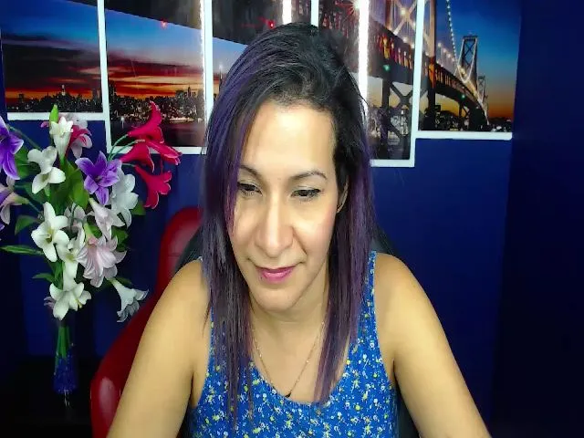 Live sex webcam photo for Infernalsexx #263927318