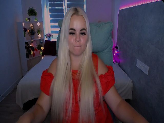 Live sex webcam photo for Jenni__fer #261121988