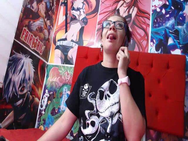 Live sex webcam photo for alice_hot02 #264370838