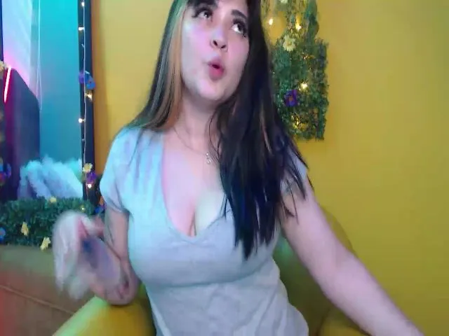 Live sex webcam photo for vodkila #253215586