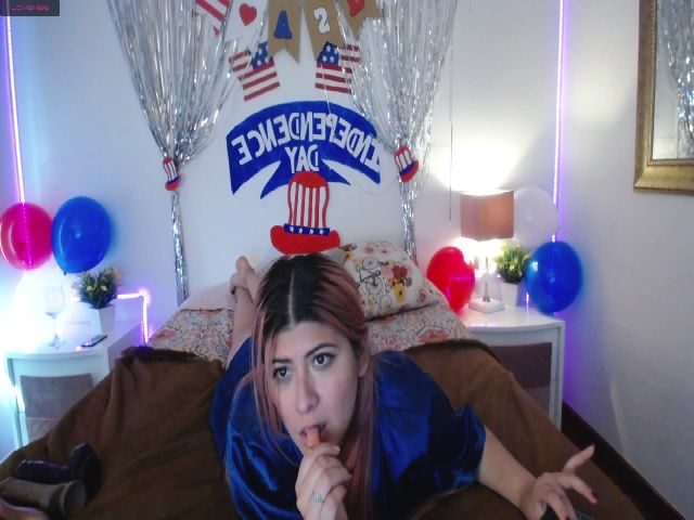 Live sex webcam photo for NicolSaenz #252904897