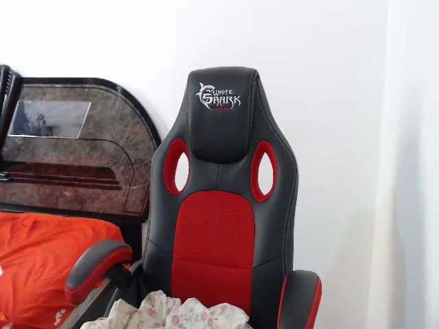 Live sex webcam photo for O0HH____H3L0W #262617353