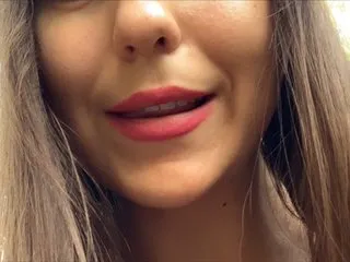 Live sex webcam photo for DiodoraDi #240474688