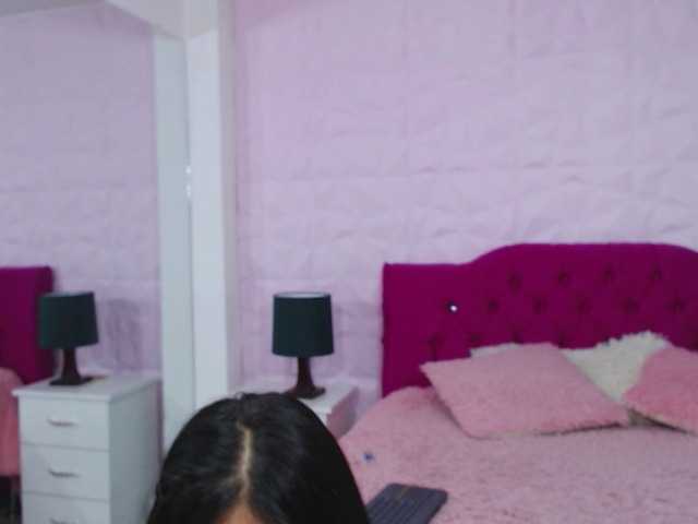 Live sex webcam photo for SofiaTayler #241059024