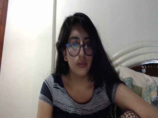 Live sex webcam photo for CatLover_9 #264048124