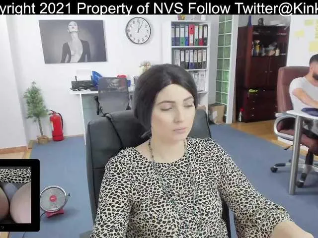 Live sex webcam photo for KinkyOffice #253760574