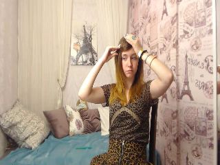 Live sex webcam photo for BetsyUrCute #251755955