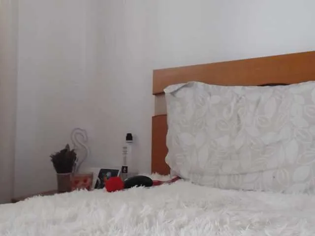 Live sex webcam photo for Rossemarie #241378627