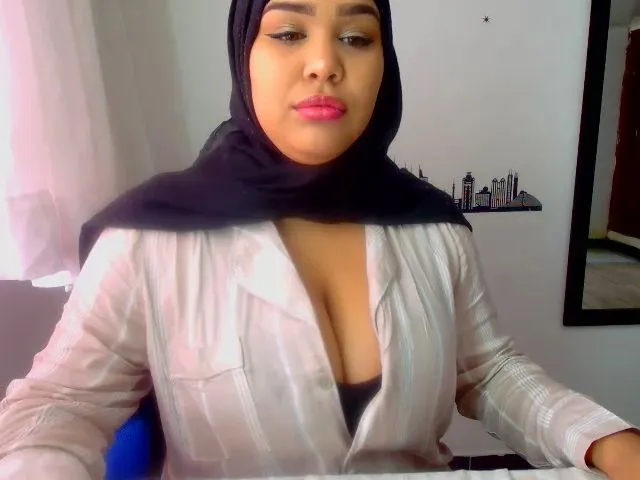 Live sex webcam photo for Shalyn_ #253172618