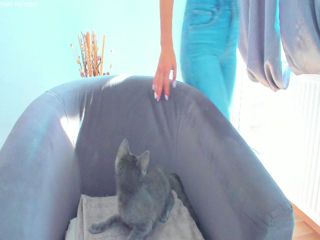 Live sex webcam photo for Roses_dream #261189594