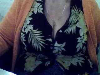 Live sex webcam photo for LolkaAlyss #287976162