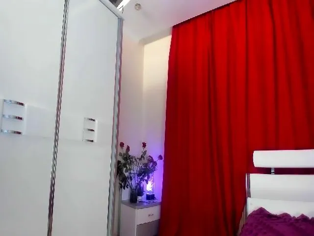Live sex webcam photo for Stay_Online #254371220