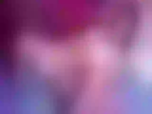 Live sex webcam photo for LiridaLake #260345472