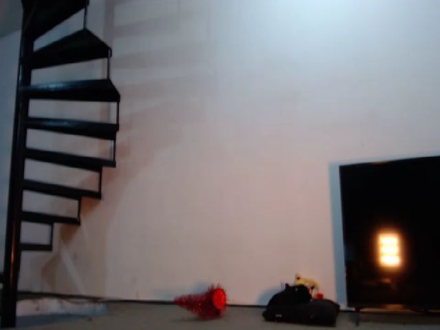 Live sex webcam photo for AmyKGreen #254375668