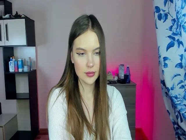 Live sex webcam photo for Daisymarly #265281494