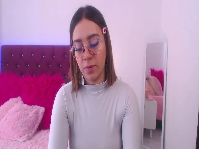 Live sex webcam photo for SamPuckett #254160062