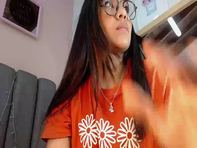 Live sex webcam photo for valery_vegas #258008358