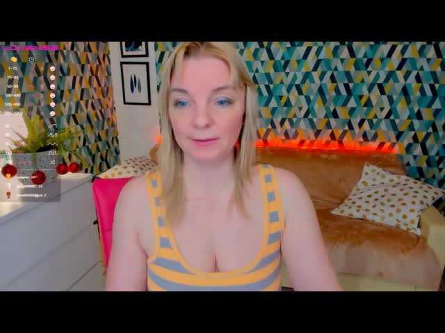 Live sex webcam photo for ReganLovely #240935769