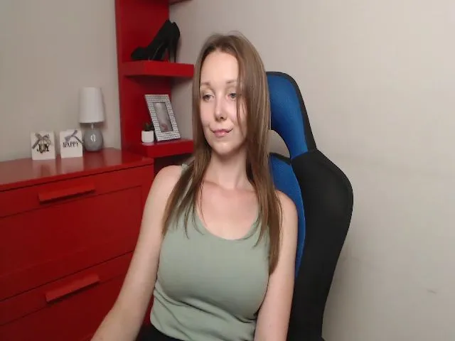 Live sex webcam photo for Little_ZOE #255621131