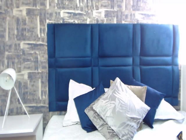 Live sex webcam photo for Lindsayfox #254593692