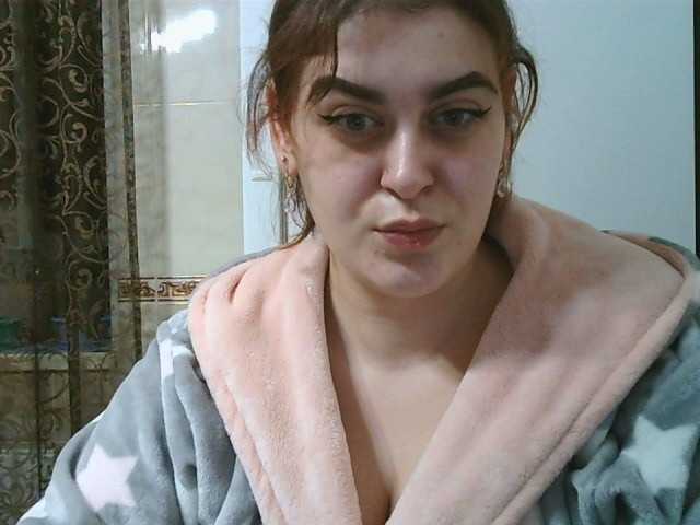 Live sex webcam photo for LeraOGirl #241053688