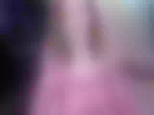 Live sex webcam photo for Ladybigsmile #262790064
