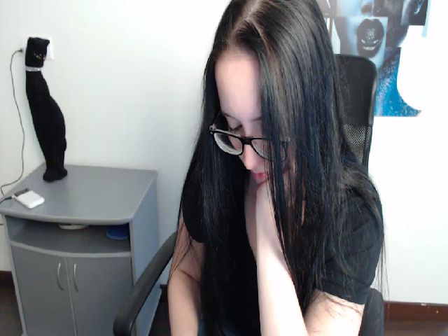 Live sex webcam photo for RebekaJo #258083207