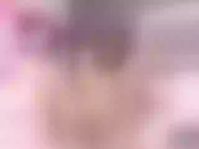 Live sex webcam photo for CarolaSallow #241034048