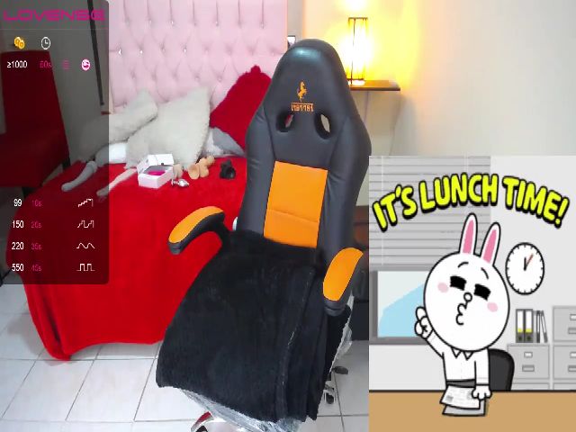 Live sex webcam photo for LESLY_LAURA #256280747