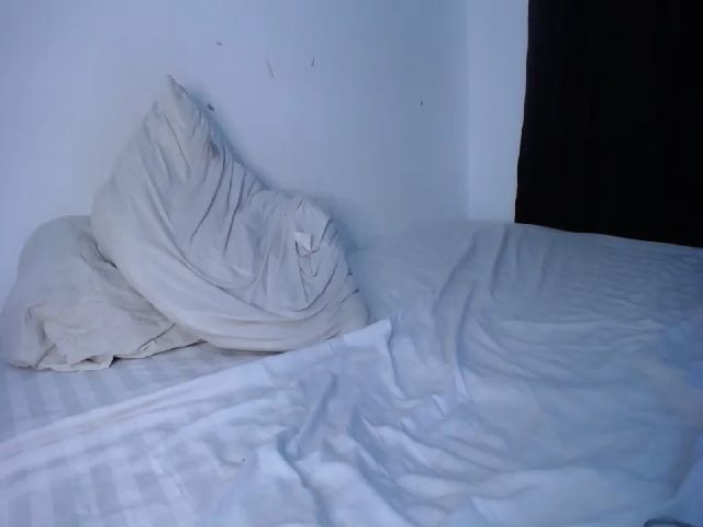 Live sex webcam photo for SimonaEvans #257181513