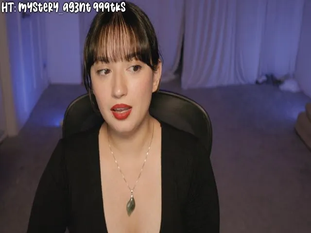 Live sex webcam photo for MaeveMystery #261874794