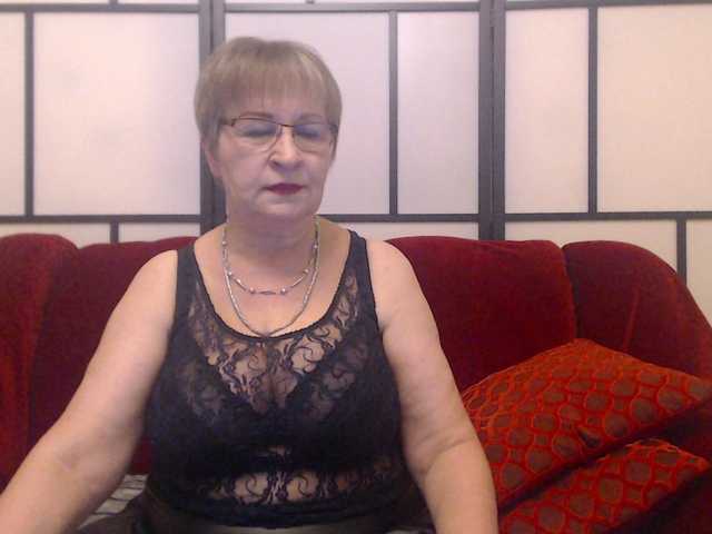 Live sex webcam photo for SugarBoobs #251573873