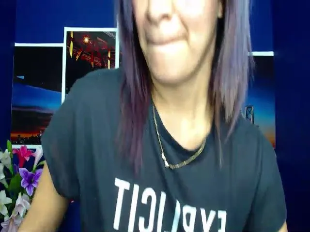 Live sex webcam photo for Infernalsexx #256171213