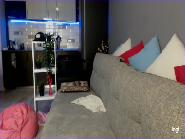 Live sex webcam photo for EvaSweetKiss #262940599